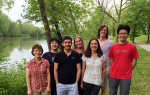 LarracuenteLab2016 (1)